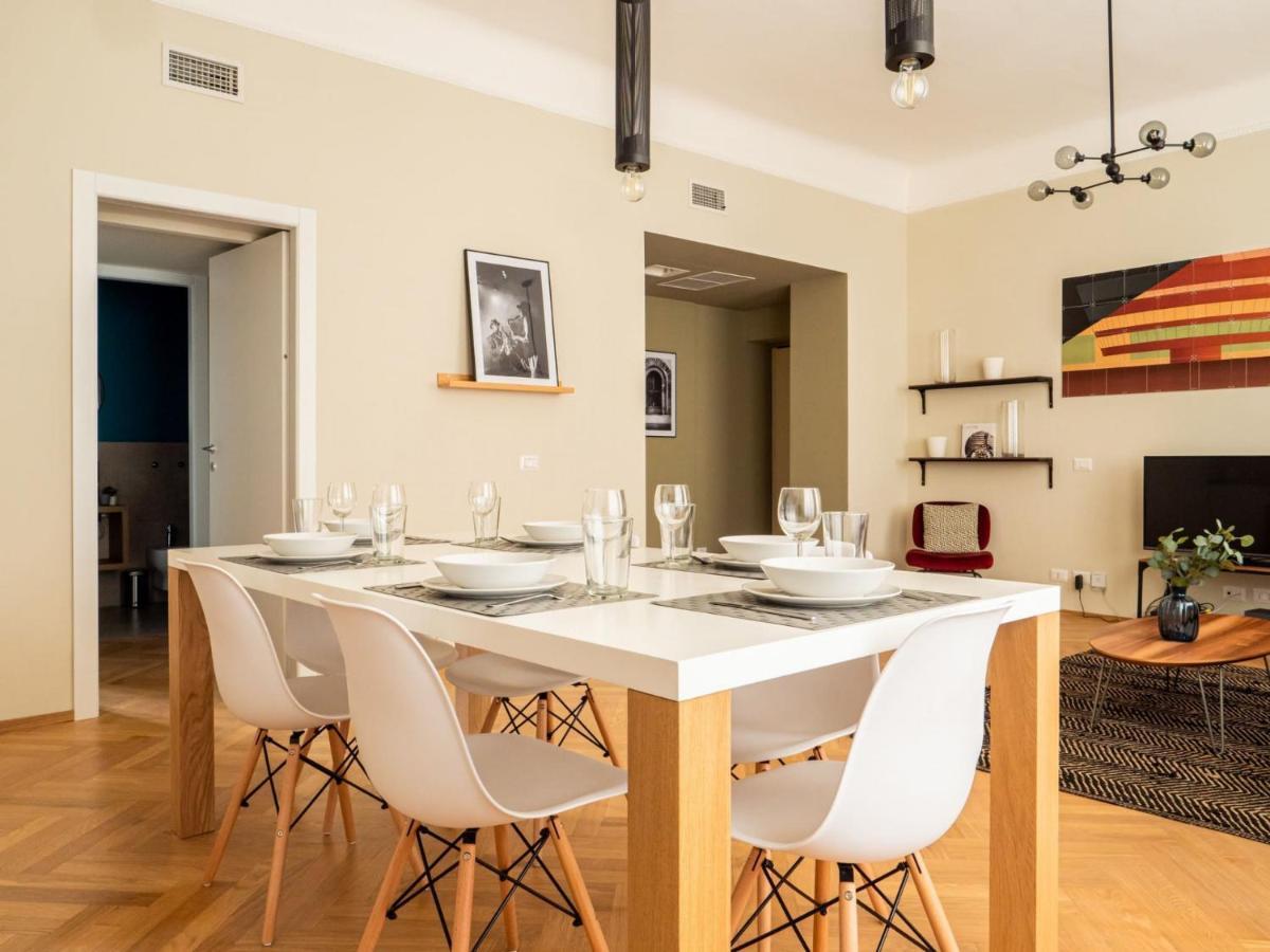 The Best Rent - Cozy Two-Bedrooms Apartment In Pasteur District Milan Bagian luar foto