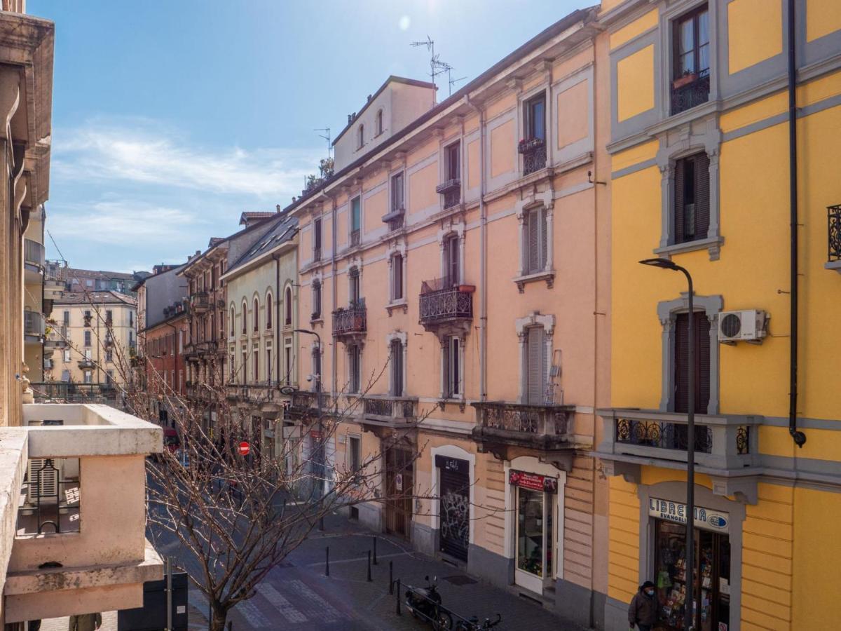 The Best Rent - Cozy Two-Bedrooms Apartment In Pasteur District Milan Bagian luar foto