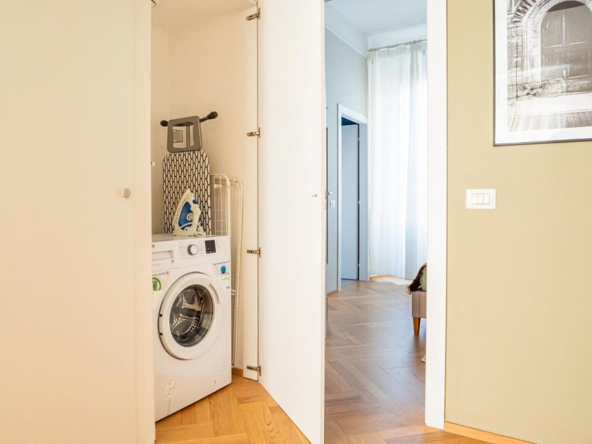 The Best Rent - Cozy Two-Bedrooms Apartment In Pasteur District Milan Bagian luar foto