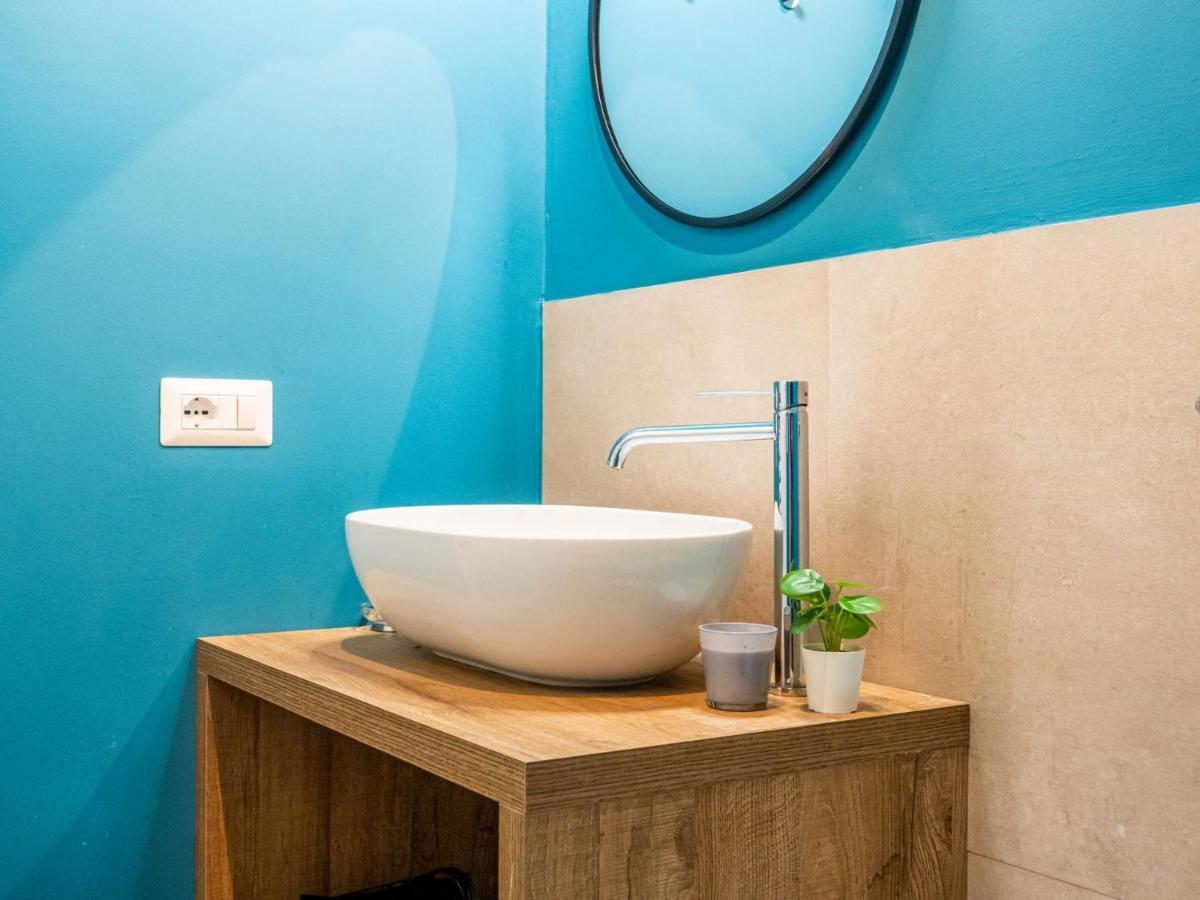 The Best Rent - Cozy Two-Bedrooms Apartment In Pasteur District Milan Bagian luar foto