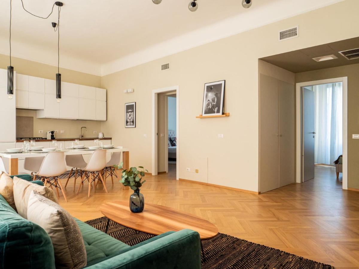 The Best Rent - Cozy Two-Bedrooms Apartment In Pasteur District Milan Bagian luar foto