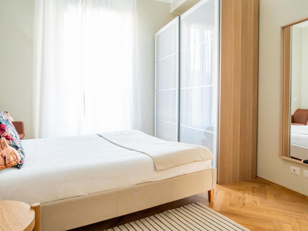 The Best Rent - Cozy Two-Bedrooms Apartment In Pasteur District Milan Bagian luar foto