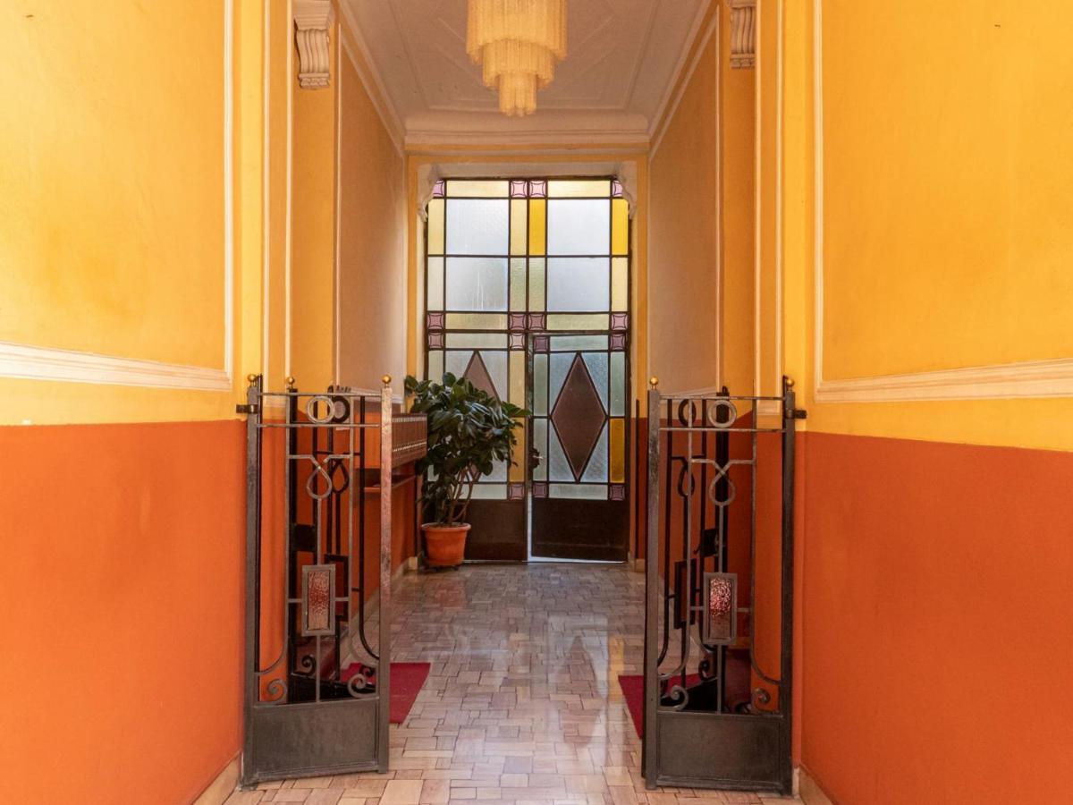 The Best Rent - Cozy Two-Bedrooms Apartment In Pasteur District Milan Bagian luar foto
